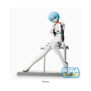 Sega Prize SPM Rei Ayanami Perching Evangelion New Theatrical Edition